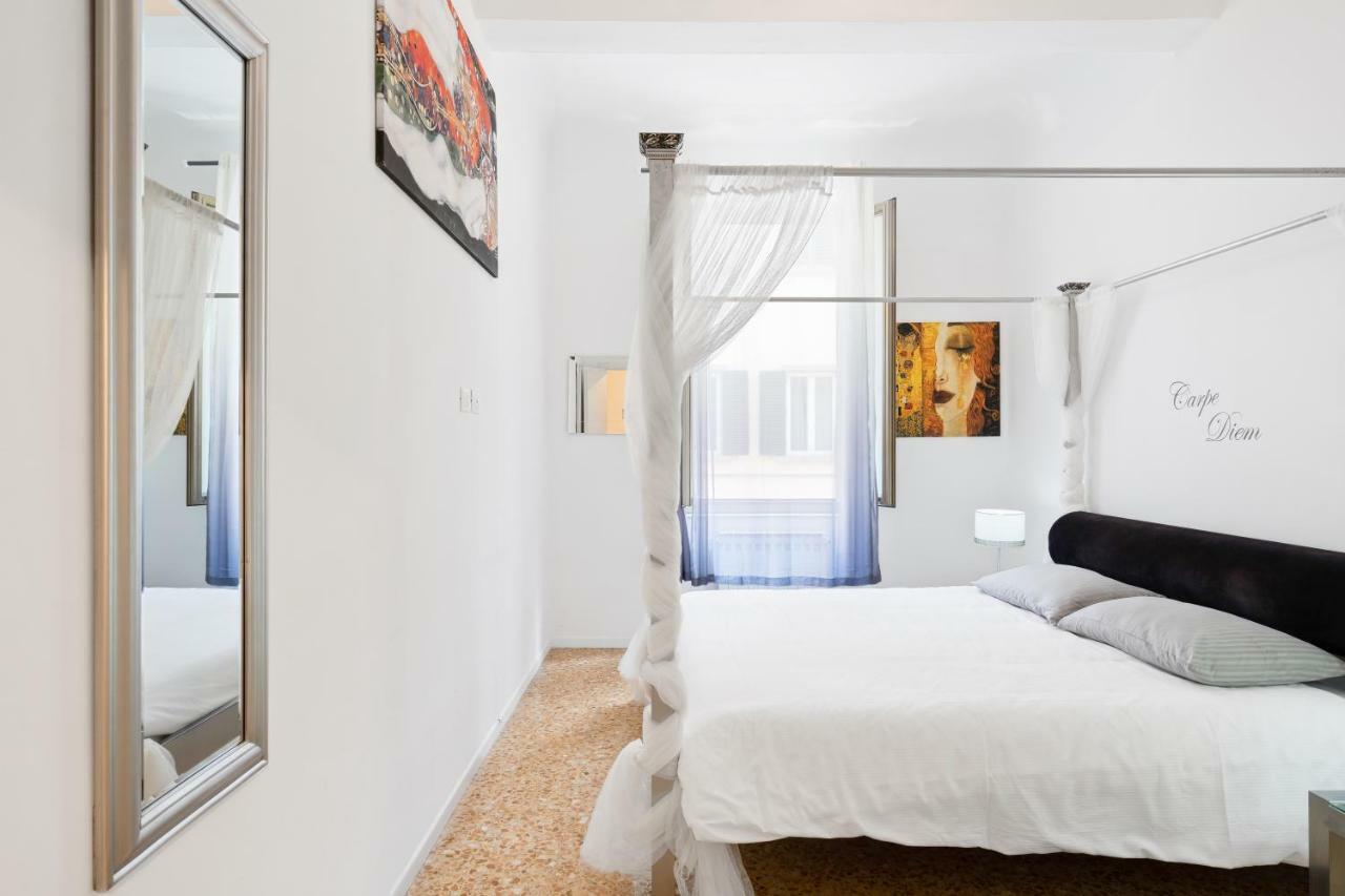 Carpe Diem Arno Apartment Firenze Eksteriør bilde